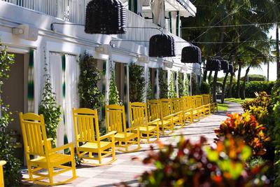 Kimpton Surfcomber Hotel
