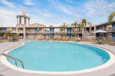 Howard Johnson by Wyndham Orlando/Inter Drive