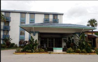 Monumental Movieland Hotel
