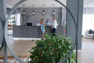 Coral Suites & Spa