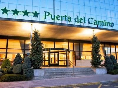 Oca Puerta del Camino