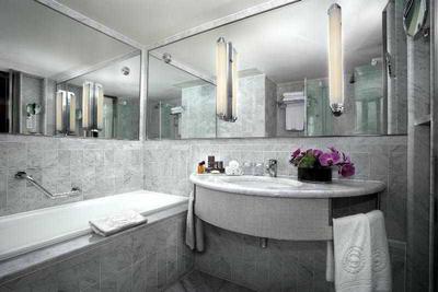 Sheraton Paris Charles de Gaulle Airport Hotel