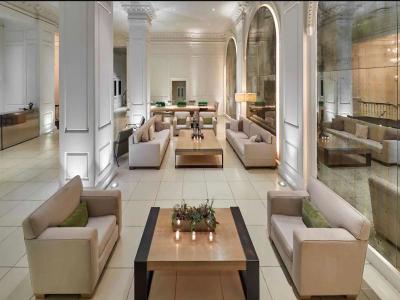 The Chicago Hotel Collection Ambassador Gold Coast