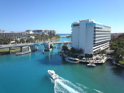 Waterstone Resort & Marina Boca Raton
