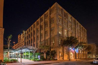Hampton Inn & Suites New Orleans-Convention Center