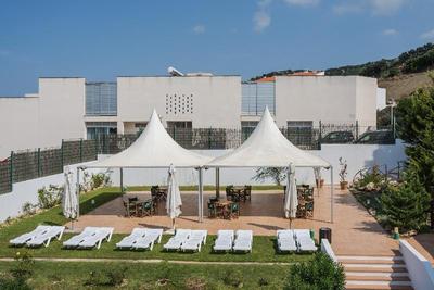 Hotel Jeni & Restaurante
