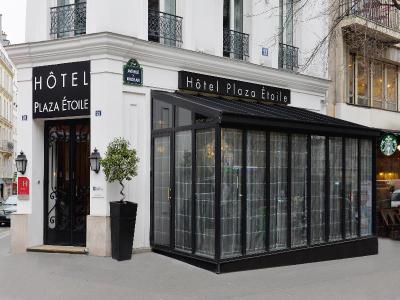 Plaza Etoile