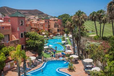 Villa Mandi Golf Resort