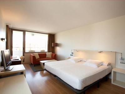 Magnolia Hotel