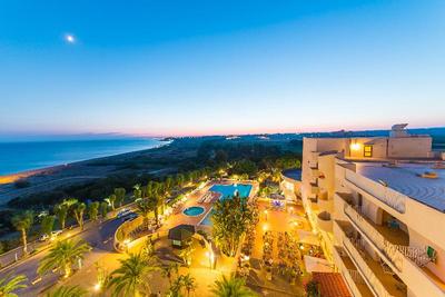 Paradise Beach Resort