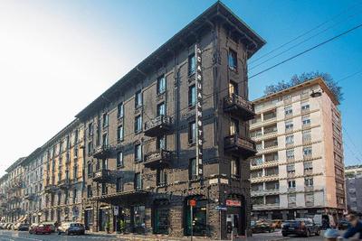 CASUAL ECLETTICO MILANO