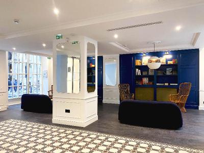 New Hotel Lafayette