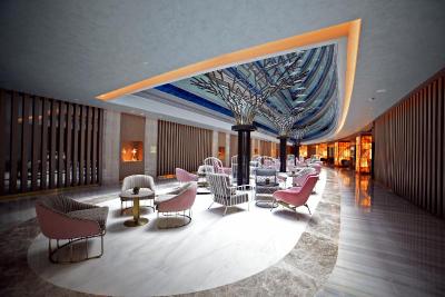 Royal Wings Hotel