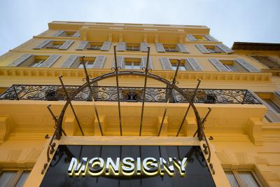 Hotel & Appartment Monsigny