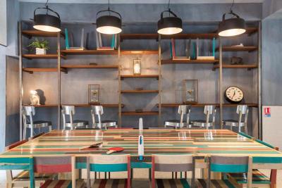 Hotel Ozz by HappyCulture