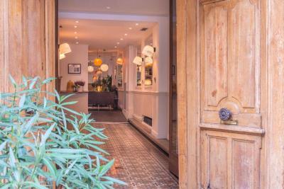 29 Lepic Montmartre