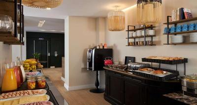 Apolonia Paris Montmartre Sure Hotel Collection BW