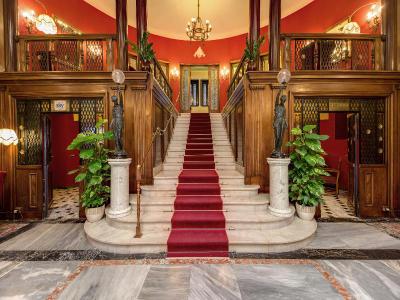 Grand Villa Politi