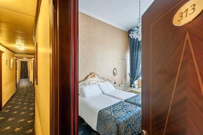 Hotel Montecarlo