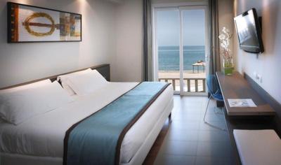 Yes Hotel Touring