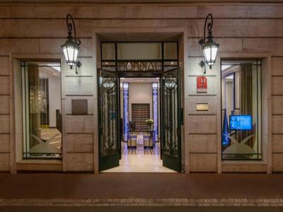 Hotel Mondial, BW Premier Collection