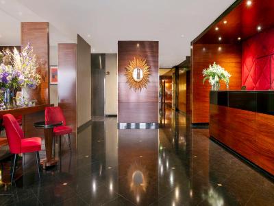 Warwick Paris