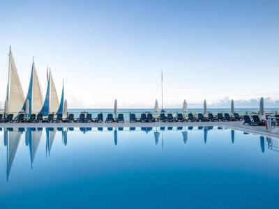 Asrin Beach Hotel
