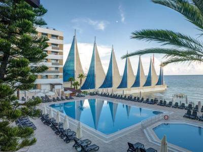 Asrin Beach Hotel