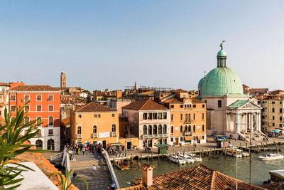 NH Venezia Santa Lucia