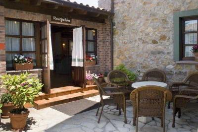 Hotel Rural Entremontes