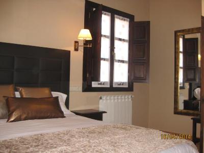 Hotel Rural Entremontes
