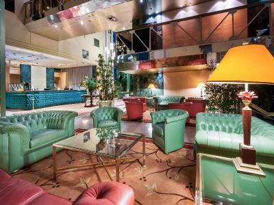 Royal Garden Hotel