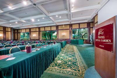 Royal Garden Hotel