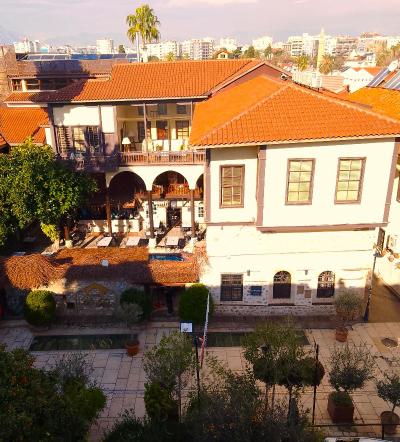 Alp Pasa Hotel