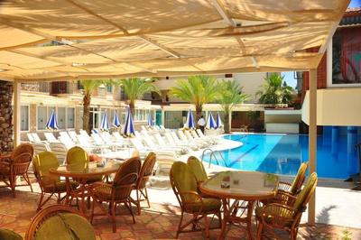 Çınar Family Suite Hotel
