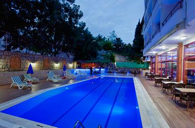 Diamore Hotel