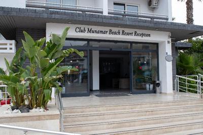 Club Munamar Beach Resort