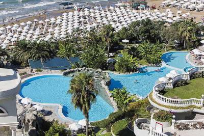 Sunrise Queen Resort & Spa