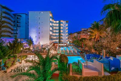 Club Big Blue Suite Hotel