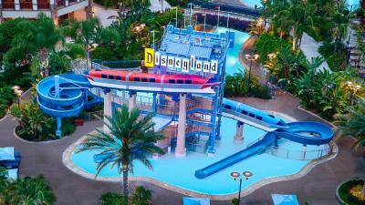 Disneyland® Hotel