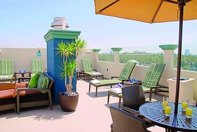 Peacock Suites