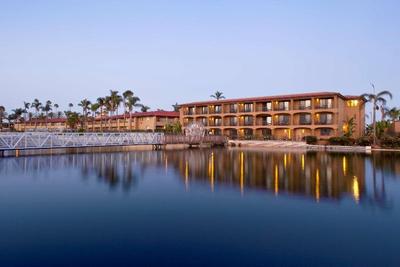 Best Western Plus Island Palms Hotel & Marina