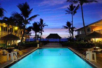 Beachcomber Oceanfront Resort & Villas