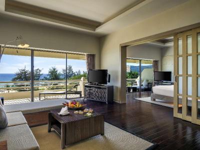 Pullman Phuket Karon Beach Resort