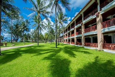 Katathani Phuket Beach Resort