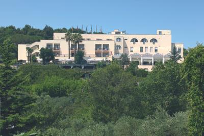 Nastro Azzurro Resort