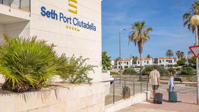 Seth Port Ciutadella