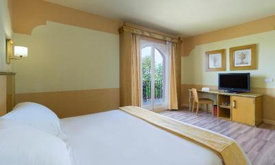 Hotel Fuente Las Piedras