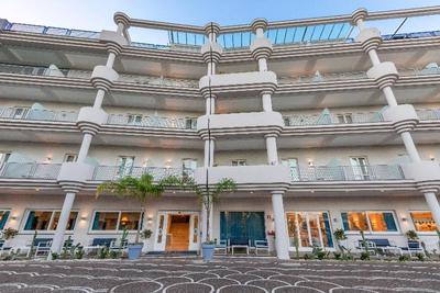 Atlantic Palace
