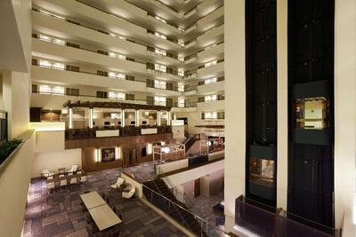 DoubleTree Suites by Hilton Hotel Boston-Cambridge